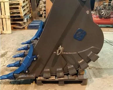 фото Ковш скальный V1,0 м3 для Komatsu PC200-7