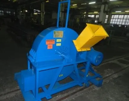 Фото №0 рубительные машины РБ - 1500 и РБ - 750 «Магистраль» в Котельниче