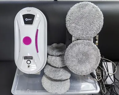 фото Робот-мойщик окон