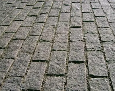 фото Брусчатка гранитная колотая Емельяновское, 10x10x10 см