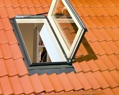 фото Термоизоляционные распашные мансардные окна FWR U3, FWL U3, FWR L3, FWL L3