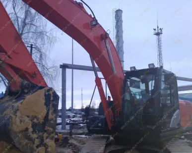 фото Аренда гусеничного экскаватора Hitachi ZX200-5G, Саратов