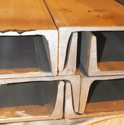 Фото №0 Швеллер нержавеющий горячекатаный AISI 304  120х53х5.5х9.0 тип У