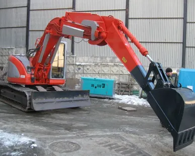 фото Экскасватор Hitachi EX135UR