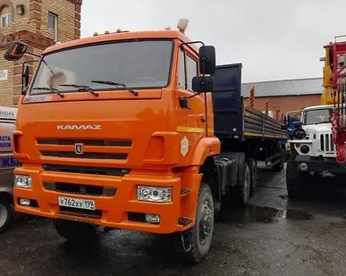 фото КАМАЗ 65225-43 Тягач седельный (б/у, 2015г.в., 11625км)