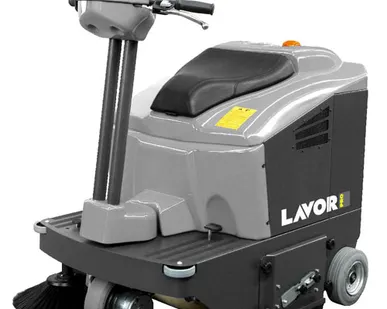 фото Подметальная машина LAVOR Professional SWL R850 ET с З/У и АКБ GEL SIAP емкостью 105 Ah, аккумуляторная