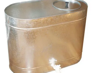 фото Бак оцинкованный овальный 120л с крышкой и краном