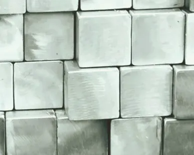 фото Квадрат калиброванный 12х12 мм ст 09г2с ГОСТ 8559