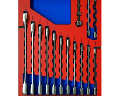 фото Набор комбинированных трещоточных ключей, 8-22 мм, ложемент, 17 предметов МАСТАК 5-21317