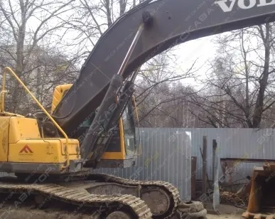 фото Аренда гусеничного экскаватора Volvo EC290B LC, Санкт-Петербург