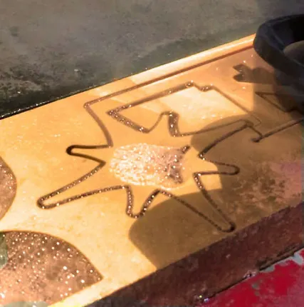 Фото №0 Гидроабразивная резка бронзы