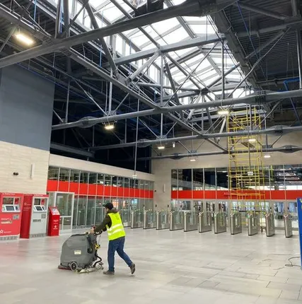 Фото №0 Уборка торговых и производственных помещений