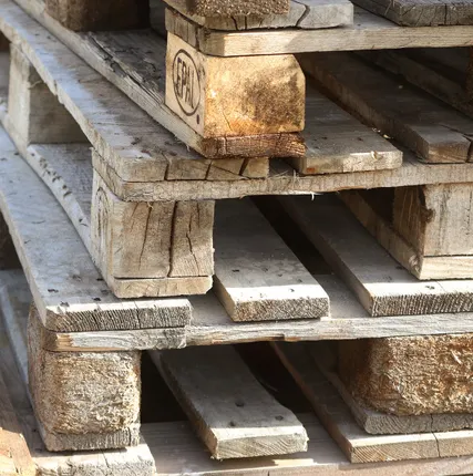 Фото №0 Паллеты, доски б/у под дрова с доставкой