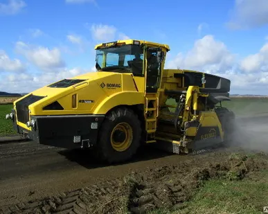 фото Ресайклер/Рециклёр BOMAG RS 500 (с гидравлическим смещением ротора)