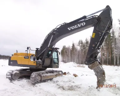 фото Аренда гусеничного экскаватора Volvo EC480DL, ковш 3 м3