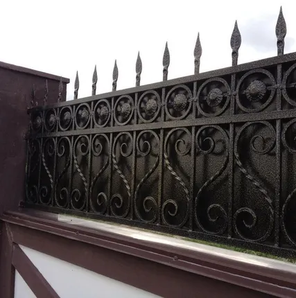 Фото №0 Забор защитный для общественных пространств