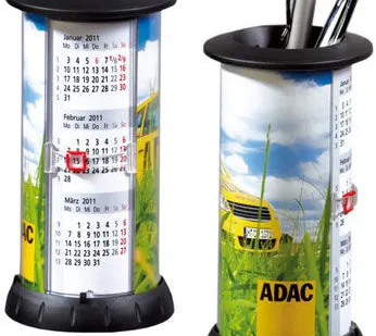 фото Подставка для ручек с календарём на 2019 год.