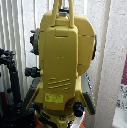 Фото №0 Электронный тахеометр TOPCON GPT3007N