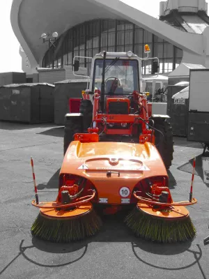 Фото №2 Щеточное оборудование БелДТ-8002 в Москве