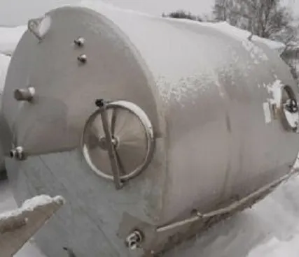 Фото №0 Емкость нержавеющая, объем -10 куб.м., вертикальная Б/У в Москве