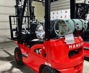 фото Погрузчик дизельный четырехопорный Hangcha CPCD18-AG2