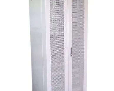 фото Напольный шкаф 19" ПРЕМИУМ 42U 600х800 мм, передняя дверь перфорация двойна