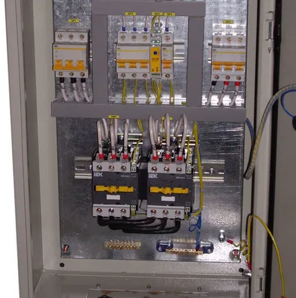 Фото №0 Шкаф АВР