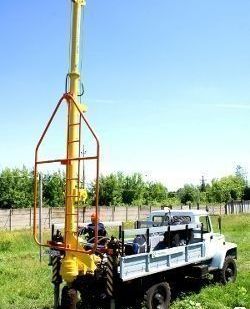 фото Бурильно-крановая машина БКМ-350 на базе ГАЗ-33081 4х4