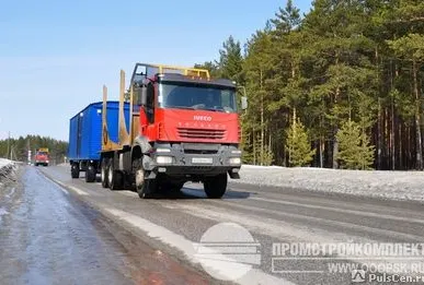 фото Транспортировка жилых вагонов на двухосном шасси, тягачами IVECO