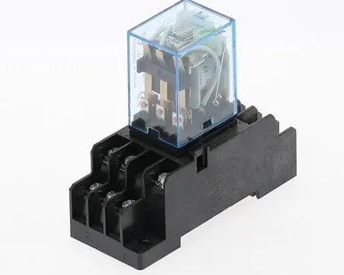 фото Промежуточное реле для поплавковых выключателей НН53Р