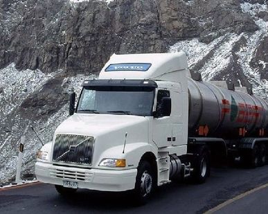 фото Перевозка нефтепродуктов VOLVO VVN