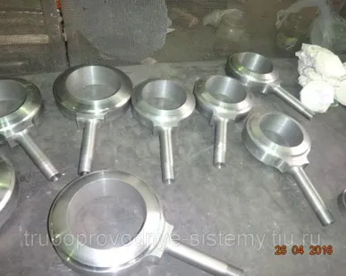 фото Отвод линзовый с фланцем Ду 10х10 мм ГОСТ 22808-83 на Ру до 63 МПа