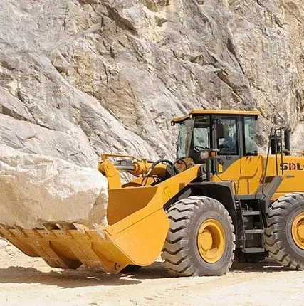 Фото №0 Услуги фронтального погрузчика SDLG 956L