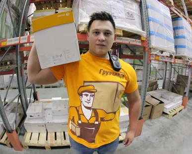 фото Мытье фасадов с автовышки