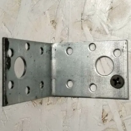 Фото №0 Крепежный уголок 50х50х35