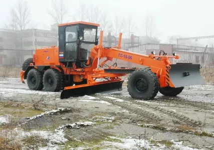 Фото №0 Грейдер MITSUBER MG135R