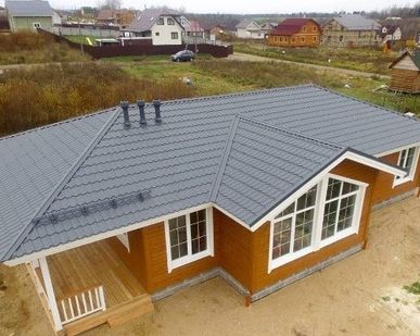 фото Монтаж металлочерепицы