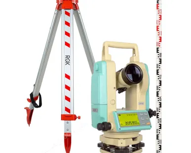 фото Комплект теодолит RGK T-02 с лазерным целеуказателем штатив рейка - 3 в 1