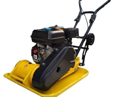 фото Виброплита бензиновая Huter VP-35