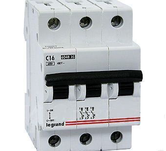 фото Автоматический выключатель LEGRAND 3P 50А (тип С)