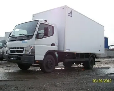 фото Промтоварный фургон Mitsubishi FUSO Canter
