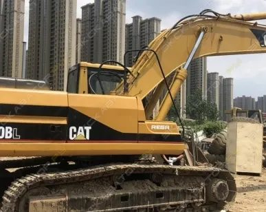 фото Аренда гусеничного экскаватора Caterpillar 330, Москва