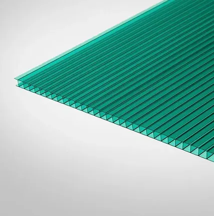 Фото №0 Поликарбонат 2100х6000х4мм 0.47кг/м2 (зеленый) Мультигрин