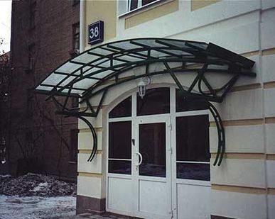 фото Козырьки кованые металлические