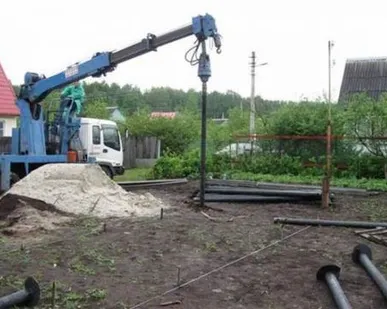 фото Монтаж винтовых сваи
