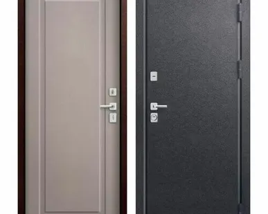 фото Дверь входная с терморазрывом Т-4 (Центурион) металл/МДФ, Антрацит муар/Кашемир грей 2050х960мм, ПРАВАЯ (2025)