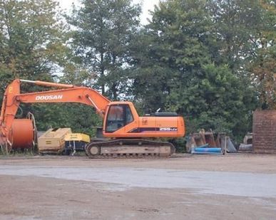 фото Экскаватор Doosan 225