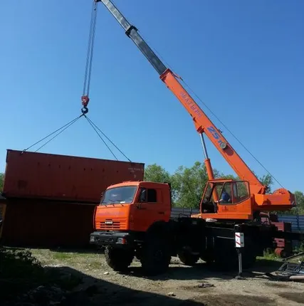 Фото №0 Аренда батыра-крана 25 тонн