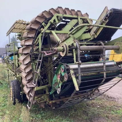 Фото №3 Картофелеуборочный комбайн Е-686 Б/У (2007г)