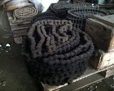 фото Цепи приводные роликовые трехрядные 3ПР-38.1 -381